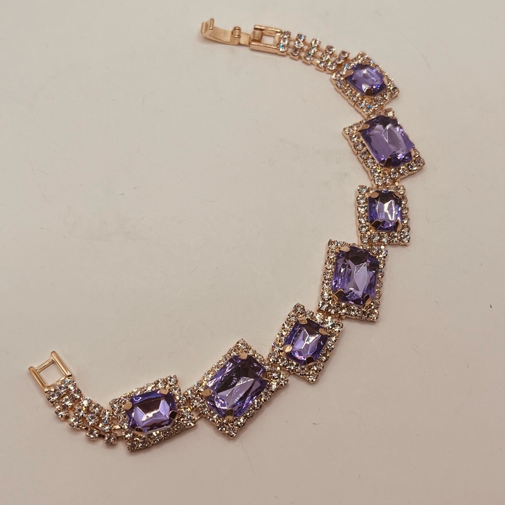 Bracelet for women imitation diamond design
